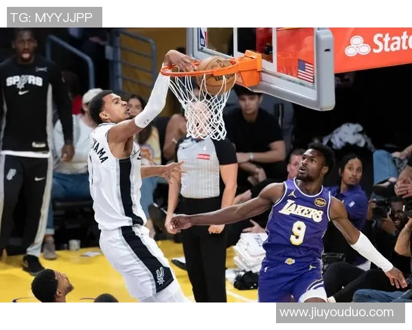 掘金与马刺精彩对决重播回顾12月27日比赛亮点与分析